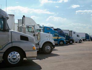 trucking drivers hiring